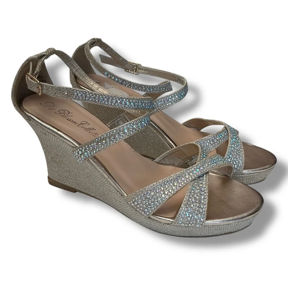 De Blossom Collection Winni-5A Glittering Gold Open Toe Strappy Wedges